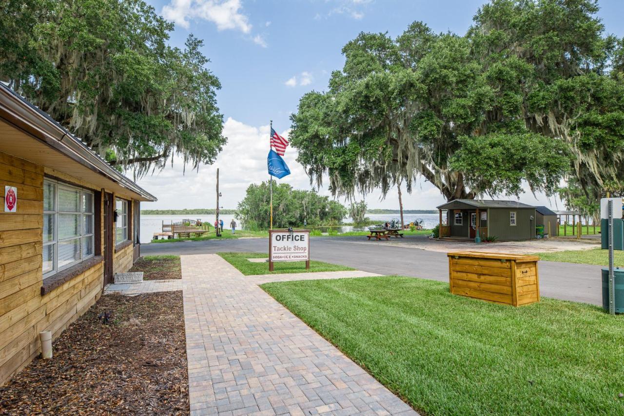 Idlewild Lodge And Rv Park Lake Panasoffkee 外观 照片
